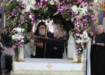 Άρτης Καλλίνικος: “ο Σταυρός του Ιησού είναι Ζωή και Ανάσταση”