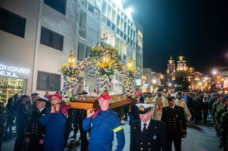 “Η ζωή εν τάφω” στην Καλαμάτα