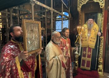 Ο πανηγυρικός Εσπερινός του Αγίου Γεωργίου στον Τύρναβο