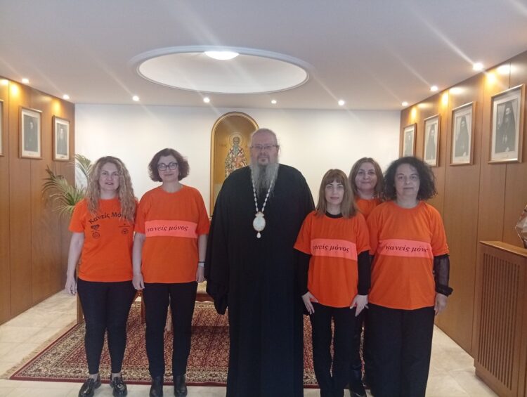 Το Κοινωνικό Εθελοντικό Δικτύου «ΚΑΝΕΙΣ ΜΟΝΟΣ» προσέφερε χρήματα στα Συσσίτια της Ι.Μ. Λαρίσης