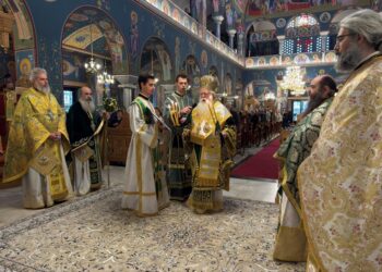 Με λαμπρότητα η Κυριακή των Βαΐων στο Βόλο