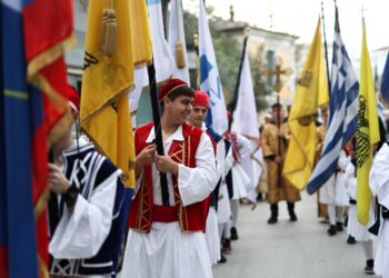 Η Λιτανεία της Θαυματουργού Εικόνας της Ζωοδόχου Πηγής στη Λάρισα