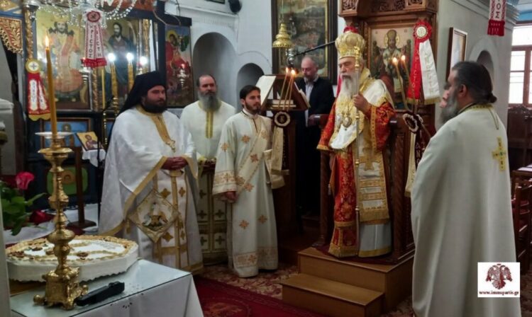Εκδηλώσεις τιμής και μνήμης στην Κονιδίτσα για τον εθνομάρτυρα π. Ιωάννη Κάτσαρη