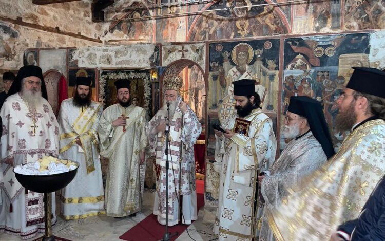 Η Παναγία του Πραθίου ενώνει την Κορινθία