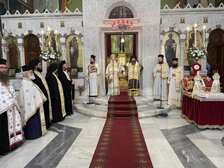 Εννεάμηνο Μνημόσυνο Μητροπολίτου Κορίνθου κυρού Διονυσίου Δ’.