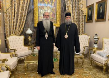 Συγκινητική επίσκεψη του Μητροπολίτου Αρκαδίας  Βασιλείου στον Σεβ. Μητρ. Πειραιώς