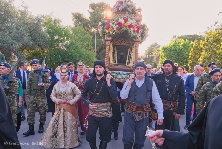 Υποδοχή της θαυματουργού Εικόνος της Παναγίας Σουμελά στην Κηφισιά