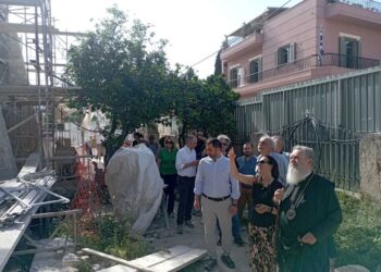 Ο ΜΗΤΡΟΠΟΛΙΤΗΣ ΧΑΛΚΙΔΟΣ ΜΕ ΕΚΠΡΟΣΩΠΟΥΣ ΤΗΣ ΤΟΠΙΚΗΣ ΑΥΤΟΔΙΟΙΚΗΣΗΣ ΣΤΗΝ ΑΓΙΑ ΠΑΡΑΣΚΕΥΗ ΧΑΛΚΙΔΟΣ