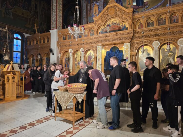 Η Εκκλησία κοντά στους μαθητές της Πτολεμαΐδας