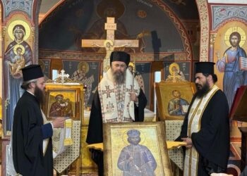 Τρισάγιο στη μνήμη των πεσόντων της Αλώσεως τέλεσε ο Μητροπολίτης Φλωρίνης Ειρηναίος