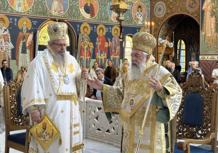 Δισαρχιερατική Θεία Λειτουργία και αποκαλυπτήρια μνημείου για τους πεσόντες της 5ης Μεραρχίας Κρητών στη Λάρισα