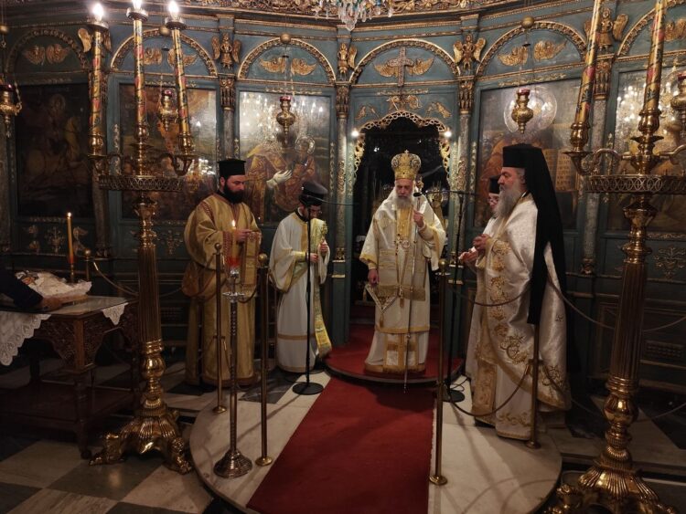Ιερά Αγρυπνία για τον Άγιο Μητροφάνη στην Καρδίτσα