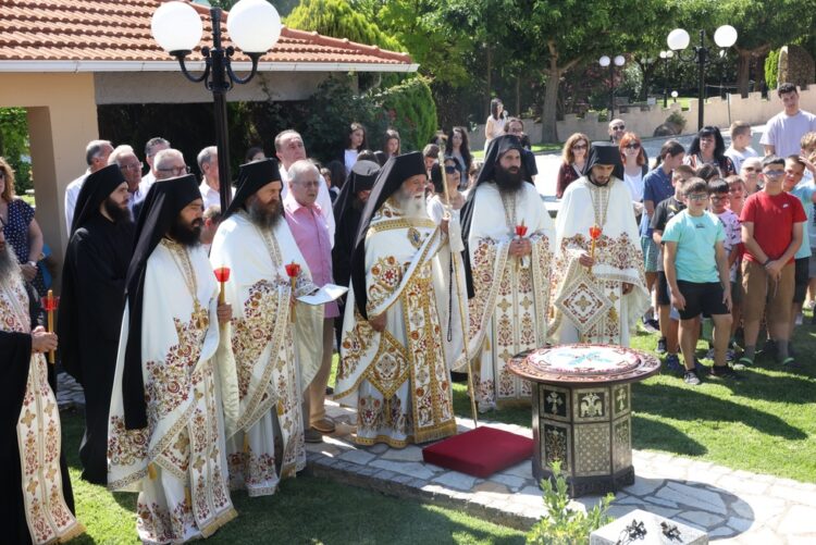 Κλήρος και λαός τίμησαν και φέτος τη μνήμη των πρώτων κτητόρων της Μονής Τρικόρφου