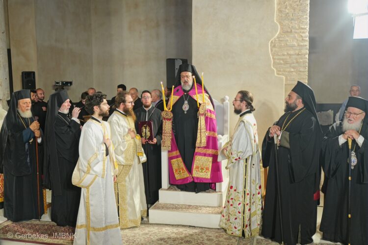 Πολυαρχιερατικός Εσπερινός των Πρωτοκορυφαίων Αποστόλων Παύλου και Πέτρου στη Βέροια