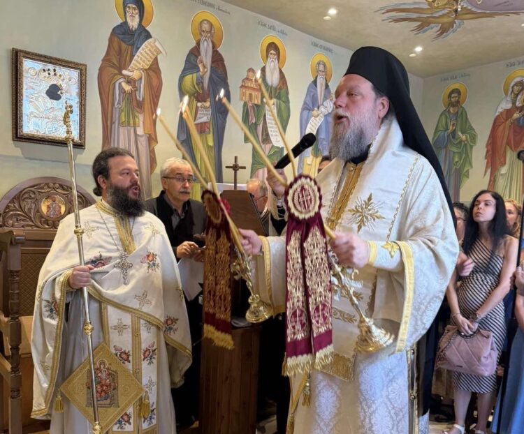 Πανηγυρική Θεία Λειτουργία στο Ιερό Παρεκκλήσιο Αγίου Λουκά του Ιατρού στη Ν. Ιωνία