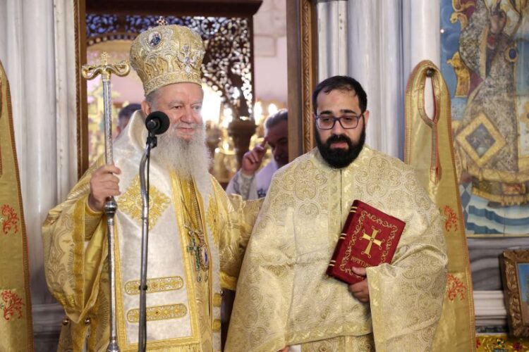 ΧΕΙΡΟΤΟΝΙΑ ΠΡΕΣΒΥΤΕΡΟΥ ΣΤΗΝ ΙΕΡΑ ΜΗΤΡΟΠΟΛΗ ΧΑΛΚΙΔΟΣ