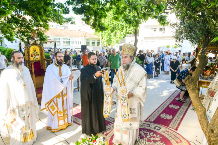 Σερρών Θεολόγος: «Οι Σερραίοι τιμούν με βαθιά ευλάβεια τον Άγ. Λουκά τον ιατρό!»