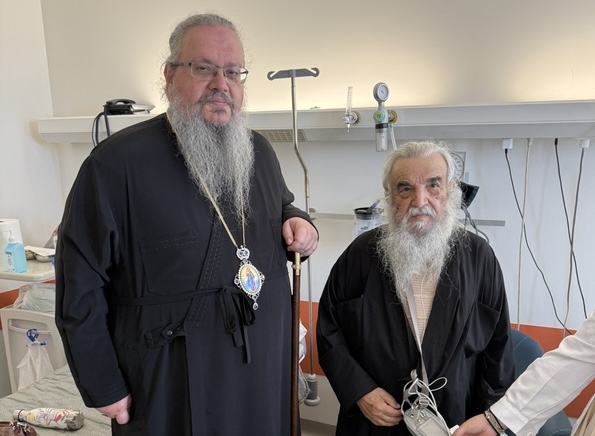 Τὸν Καθηγούμενο τῆς Ἱερᾶς Μονῆς Παναγίας Ἐλεούσης Ξυνιάδος ἐπεσκέφθη ὁ Μητροπολίτης Λαρίσης στὸ Νοσοκομεῖο