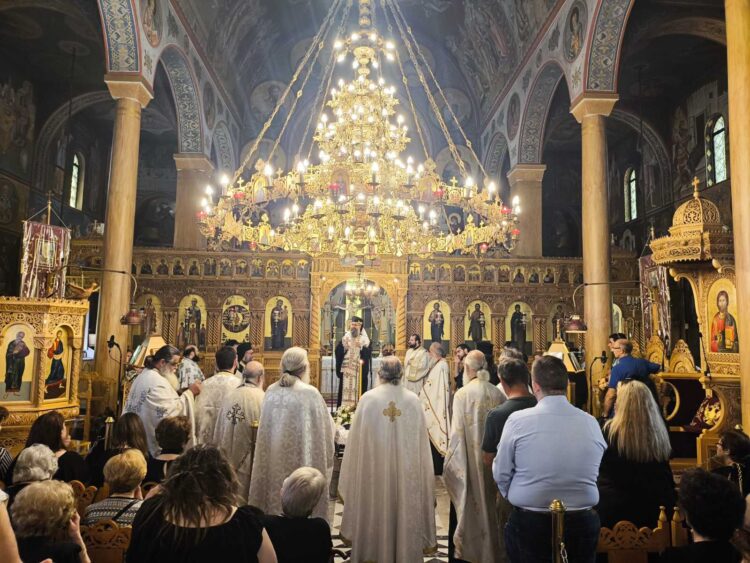 Η Εξόδιος Ακολουθία της μακαριστής πρεσβυτέρας Ευαγγελίας Προφητηλιώτου