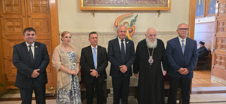 Ιερώνυμος και Επιτροπή Κατεχομένων στέλνουν μήνυμα ελπίδας για την Κύπρο