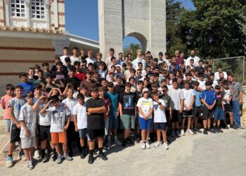 Ο Μητροπολίτης Κερκύρας κοντά στους κατασκηνωτές