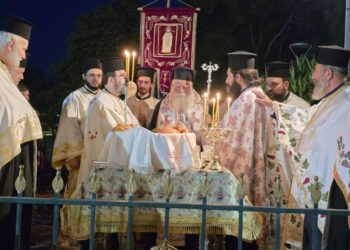 Ο Μητροπολίτης Κυθήρων Σεραφείμ στον πανηγυρικό Εσπερινό της Αγίας Παρασκευής Καρδίτσας