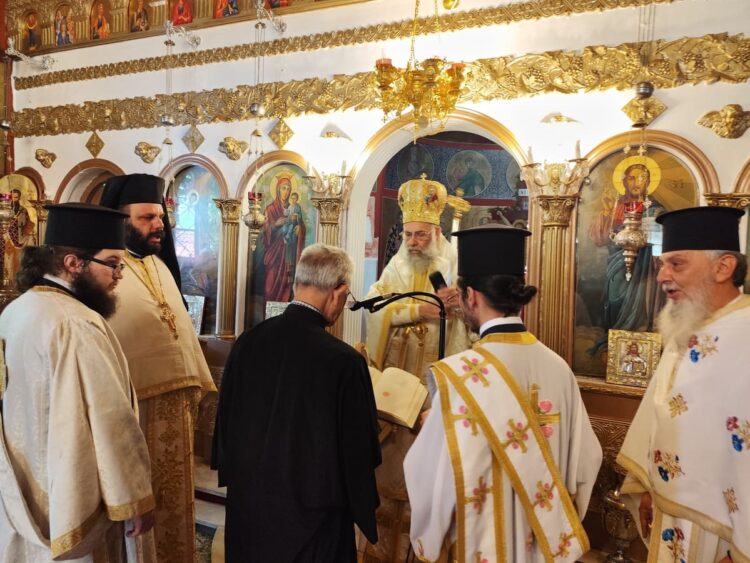 Αρχιερατική Θεία Λειτουργία επί τη επετείω των Εγκαινίων του Ι.Ν. Αγίου Γεωργίου Φαρσάλων και χειροθεσία νέου Αναγνώστη
