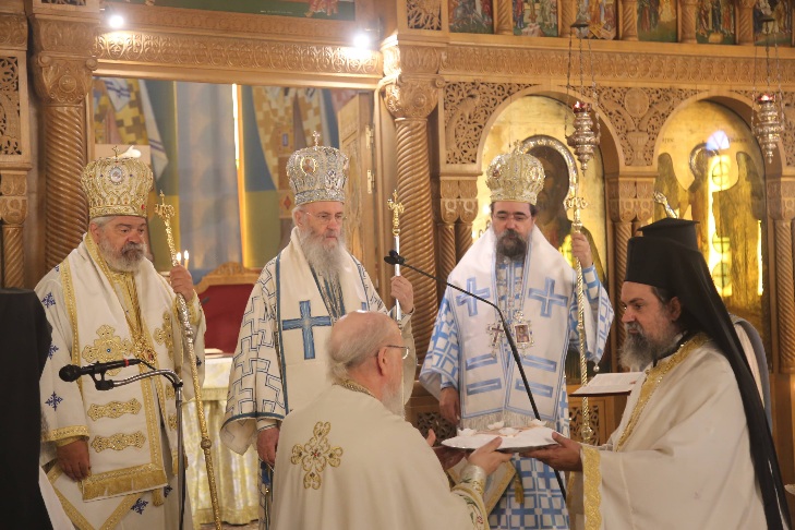 Πολυαρχιερατική πανήγυρη στη Ναύπακτο για τη Σύναξη των Αγίων Επισκόπων της