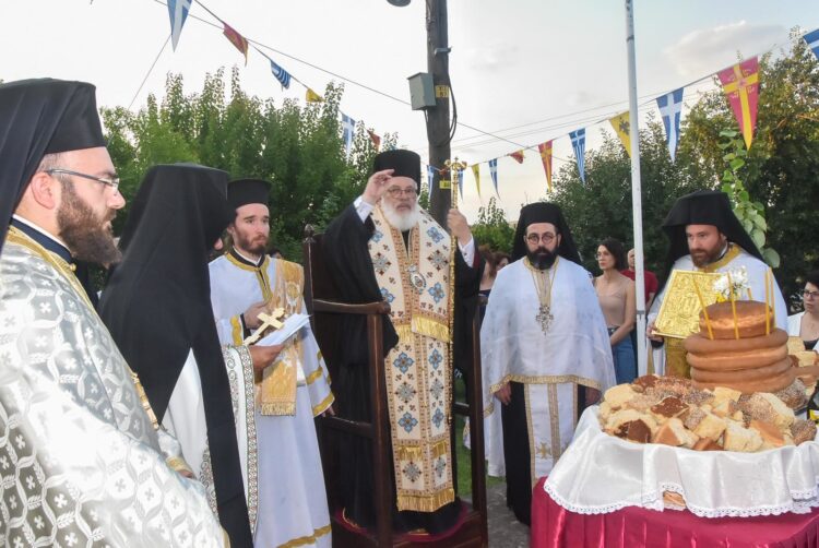 Επιστροφή στις ρίζες και τις αξίες των προγόνων μας
