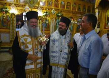 Εσπερινός ονομαστηρίων Μητροπολίτου Μαρωνείας Παντελεήμονος