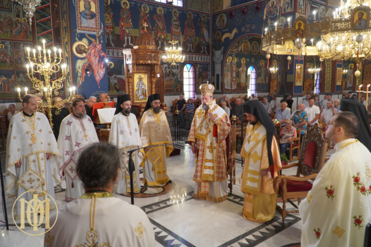 Αρχιερατικό Συλλείτουργο στον Ενοριακό Ιερό Ναό Αγίας Μαρίνας Άνω Τούμπας