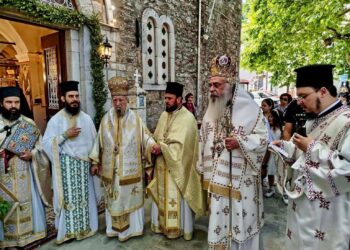 Ο Μητροπολίτης Καρυστίας στην γενέτειρά του τον Κοσμά Κυνουρίας