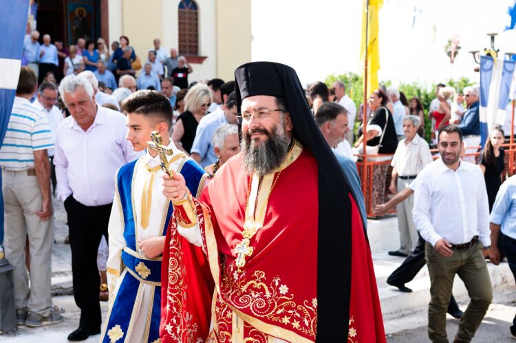 π. Φίλιππος: Ό Άγιος Παντελεήμων συνδύαζε τη γνώση με την προσευχή και την επιστήμη με την αγάπη.”