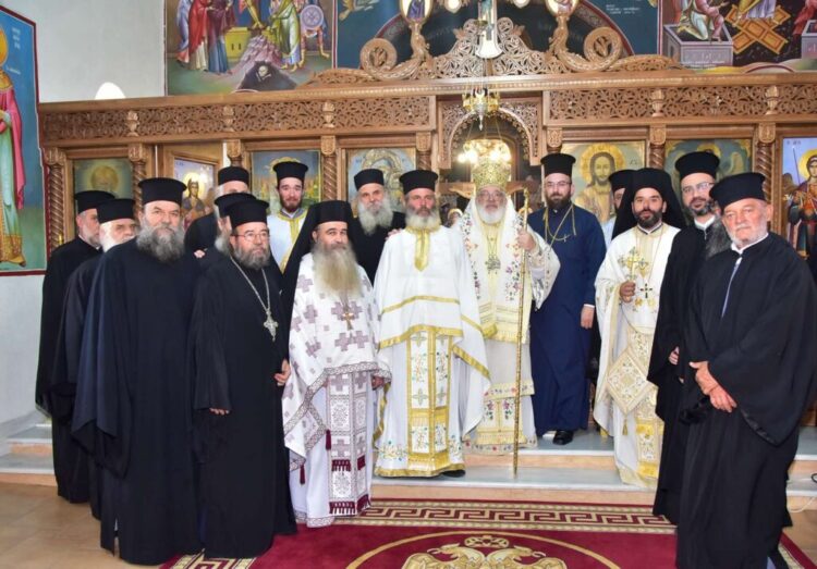 Χειροτονία Ιερέως στη Μικρή Δοξιπάρα