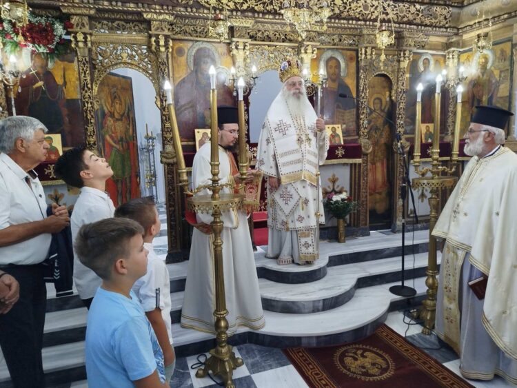 Ο εορτασμός της Αγίας Παρασκευής στην Ι. Μητρόπολη Μαντινείας και Κυνουρίας