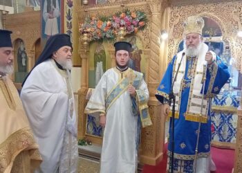 Ο Ταλαντίου Θεολόγος στην Αγία Κυριακή Παραλίας Λιβανατών