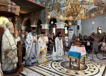 Με λαμπρότητα και με προσέλευση χιλιάδων πιστών πανηγύρισε η ανδρώα Ιερά Μονή Παναγίας Κουτσουριώτισσας στη Φωκίδα