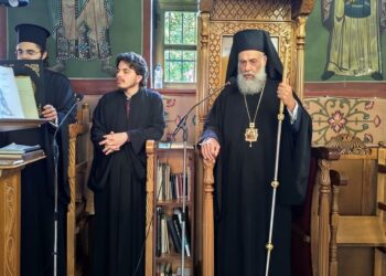 ”Δύο κενοί τάφοι φανερώνουν το μυστήριο της σωτηρίας”