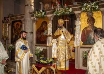 Με λαμπρότητα πανηγύρισε τὴν ἑορτὴ τῆς Μεταμορφώσεως τοῦ Σωτῆρος ὁ ἱστορικὸς Ναὸς τῆς Πλάκας