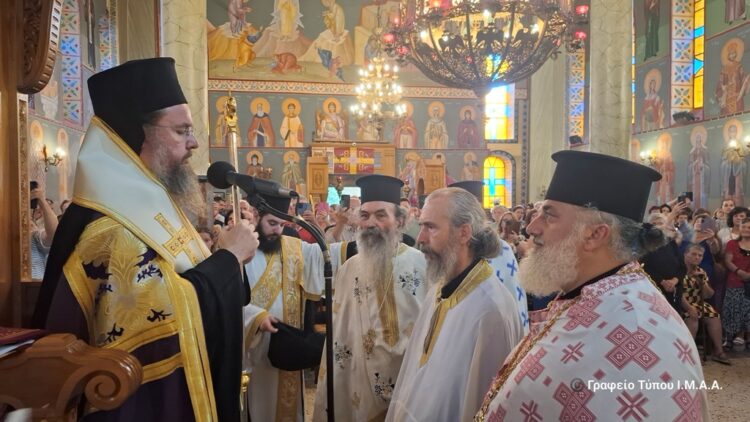 Ο Μητροπολίτης Αιτωλοακαρνανίας απένειμε το οφφίκιο του Αρχιμανδρίτου στον π. Τύχωνα Σκιαδά