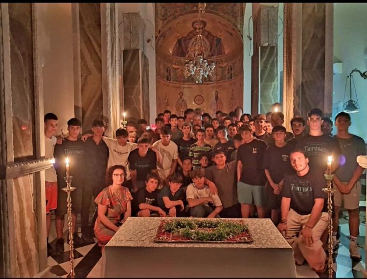 Η Απόδοση της εορτής της Κοιμήσεως της Υ. Θεοτόκου στην κατασκήνωση της Ι.Μ. Κερκύρας