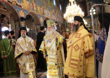 Τρισαρχιερατική Θεία Λειτουργία & Χειροτονία Διακόνου στον Ιερό Μητροπολιτικό Ναό Τιμίου Προδρόμου Λουτρακίου