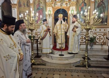 Αρχιερατικές Θείες Λειτουργίες στην Ιερά Μητρόπολη Κορίνθου