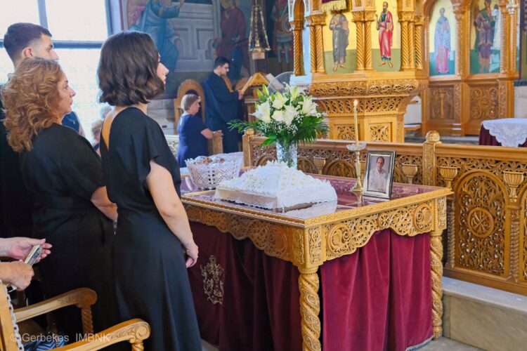 Ετήσιο μνημόσυνο για τον αείμνηστο Υφυπουργό Απόστολο Βεσυρόπουλο