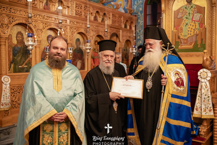 «Να εμπιστευτούμε την Παναγία με την καρδιά μας»