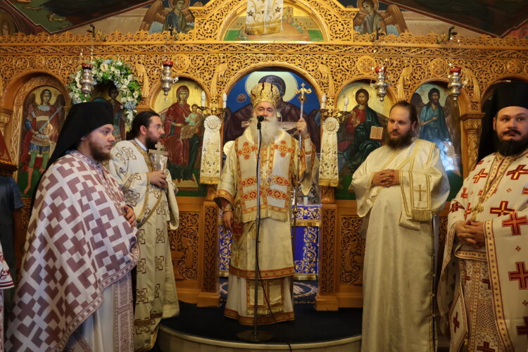 Η Μνήμη του Αγίου Μεγαλομάρτυρος Φανουρίου  στην Ι. Μητρόπολη Κορίνθου