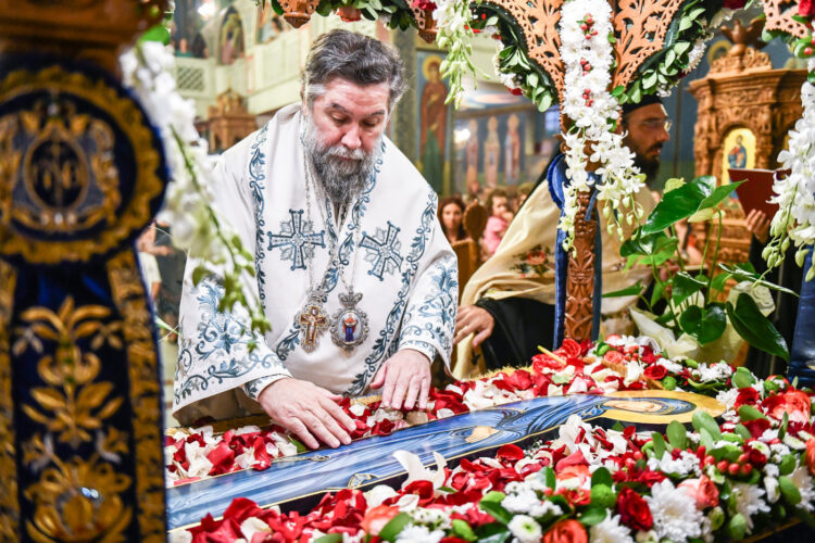 «Η Παναγία, η Μητέρα της ζωής, μας διδάσκει πως η αγάπη δεν πεθαίνει, αλλά μεταμορφώνεται σε σκέπη»