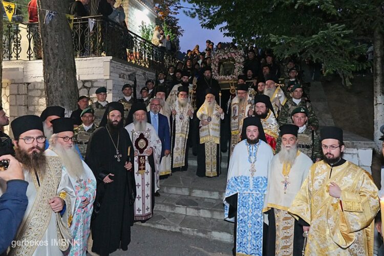 Πολυαρχιερατικός Εσπερινός της εορτής της Κοιμήσεως στην Παναγία Σουμελά στο Βέρμιο