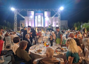 Βραδιὰ Ἀγάπης τοῦ Ἐκκλησιαστικοῦ Γηροκομείου Καρλοβασίου «Εὐγηρίας Πρόνοια»