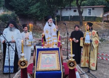 Ακολουθία του Εσπερινού της Θεομητορικής εορτής στην Ιερά Μονή Παναγίας «Πέτρας»
